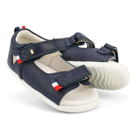 נעלי צעד ראשון פתוחות של בובוקס עם רצועות סקוטש בצבע כחול נייבי - צילום פרונטלי